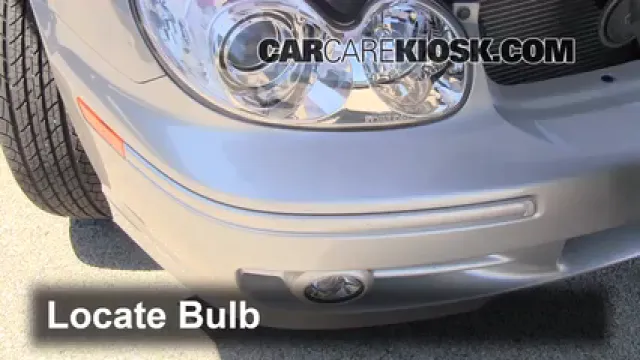 2004 Hyundai Sonata 2.4L 4 Cyl. Éclairage Feu antibrouillard (remplacer l'ampoule)